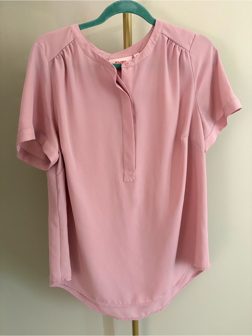 EVRI Blush Pink Short Sleeve Pullover Blouse